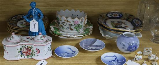 A collection of ceramics, various,